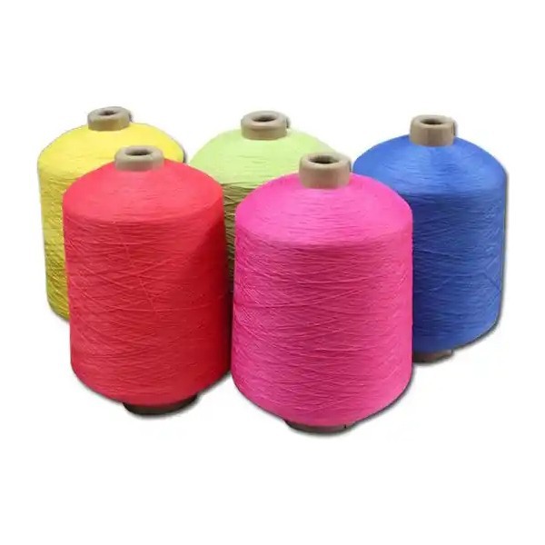 Tekstuuriga lõng kolmnurkse{0}}ristlõikega